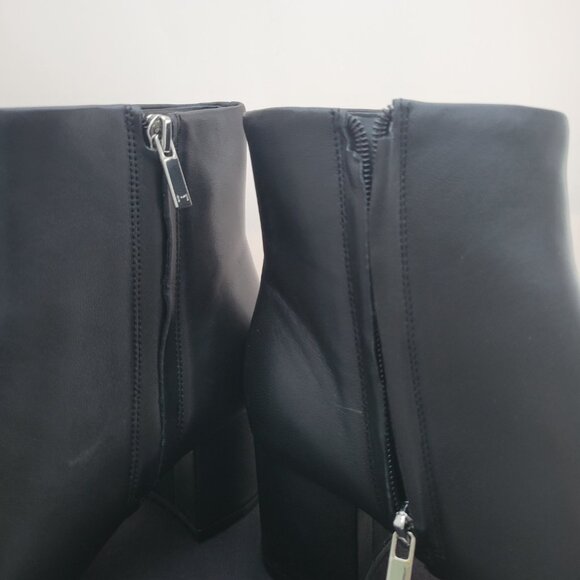 Marc Fisher Boots Women's 5.5 Black Leather Shoes Retire Ankle Booties NWOB - Picture 7 of 7